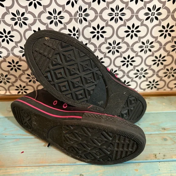 Converse Pink High-Top Sneakers - Picture 5 of 5